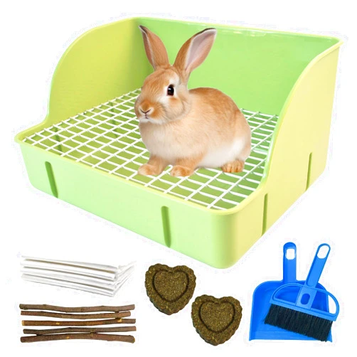 MUYG Guinea Pig Litter Box,Bunny Plastic Square Cage Toilet with Grate Rabbits Corner Litter Bedding Small Animal Pet Toilet Box Potty Trainer Pet Pan for Guinea Pig Ferret Chinchilla(Green)