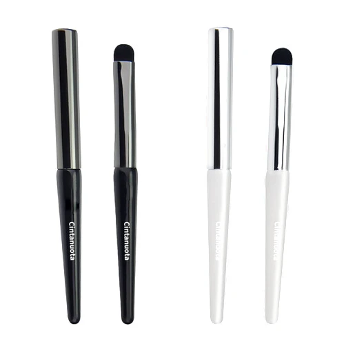 Cintanuota lip brush for lipstick, 2 pieces of lip brush with cover, suitable for applying or mixing lips, eye shadow, eyebrows, portable travel, reusable, and waste free