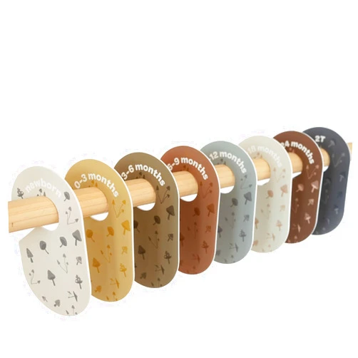 3 Sprouts Baby & Toddler Hanger Closet Dividers Set of 8 - Durable Baby Clothes Organizer, Nursery Closet Organization for Baby Clothing by Size or Age from Infant to Toddler Boy & Girl - Mushroom