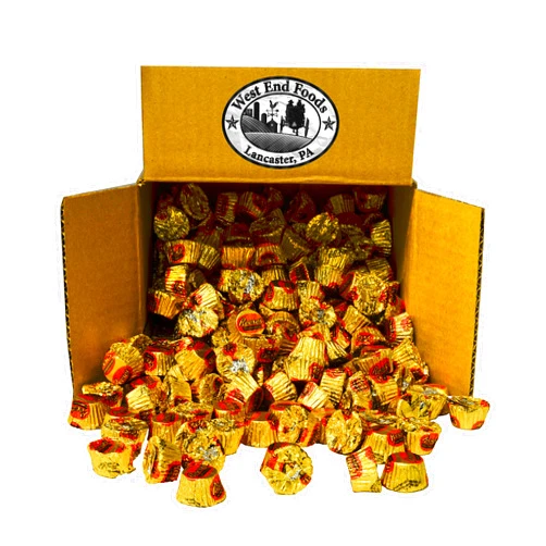 West End Foods Bundle with Reeses Peanut Butter Cup Bulk (5lb) Gold Foil