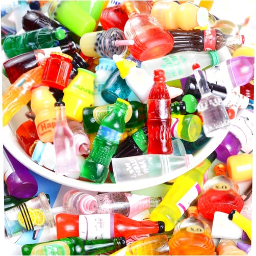 Juland 40PCS Miniature Mini Beer Drinks Decoration Dollhouse Glass Mixed Wine Resin Sets Simulation Instant Model Scene Tableware Dolls House – Random Pattern CW1
