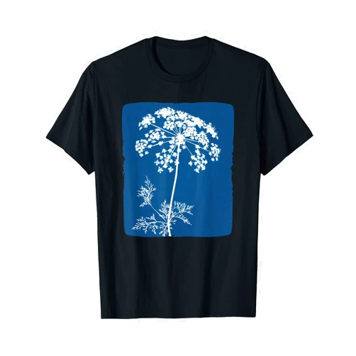 Queen anne lace flower Pretty queen anne lace flower outfit T-Shirt