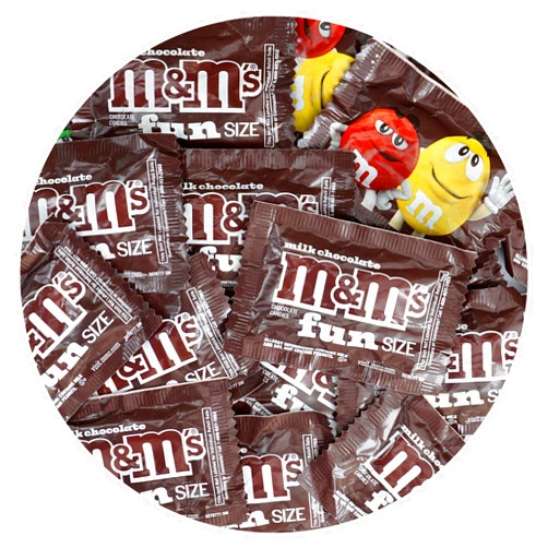 The Hampton Candy Company M&M-Milk Chocolate Fun Size, 5 Pound Bulk Bag, Individually Wrapped Candy Packs