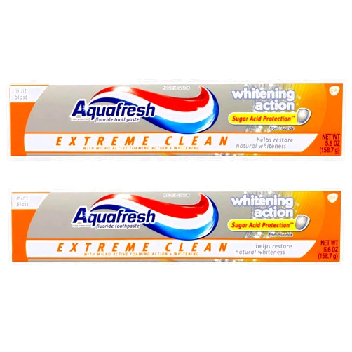 Aquafresh Extreme Clean Whitening Action Fluoride Toothpaste for Cavity Protection, 5.6 ounce Twinpack (Two 5.6oz tubes)