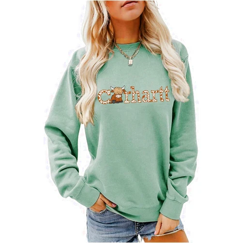 Quzawgohe Highland Cow Sweatshirts for Womens, CRHARTT Cow Print Crewneck Pullover Autumn Winter Long Sleeve, Christmas Tops