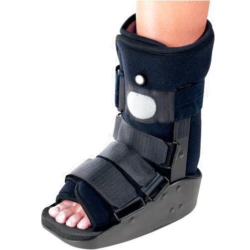 DonJoy MaxTrax Air Ankle Walker Brace / Walking Boot