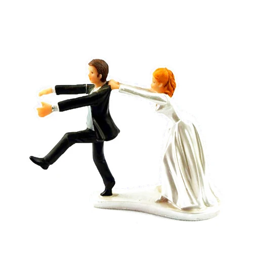 SCHOLMART Wedding Cake Toppers Chasing Groom, Funny Figurines Wedding Cake Topper, Cute Wedding Party Cake Topper Decorations (Chasing Groom)