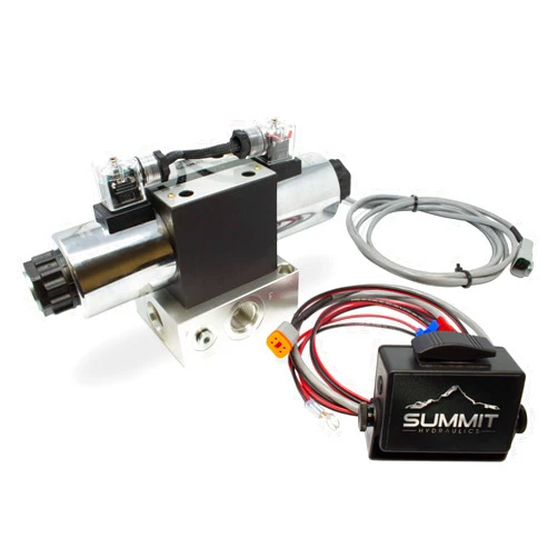 Summit Hydraulics Electric Hydraulic Double Acting Control Valve w/Rocker Switch, 1 Spool, 25 GPM (D Spool, Motor Control, 24 Volt)