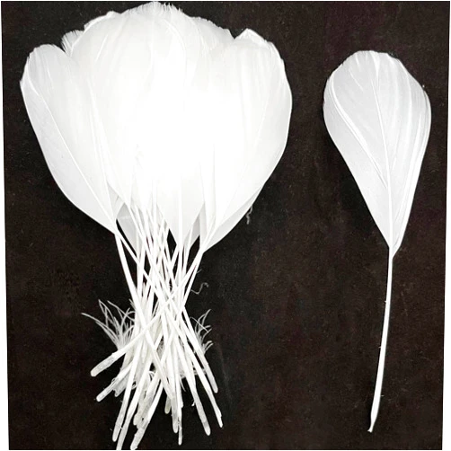 LWINGFLYER 50pcs White Stripped Coque Feather 5-7 Inch Goose Feathers for Hats Crafts Clothing Accessories Wedding Party Decorations