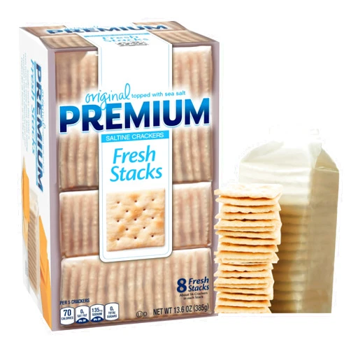 Luxenton Premium Fresh Stacks Original Saltine Crackers – 13.6 oz (8 Stacks) – Topped with Sea Salt – Crisp, Light, and Versatile – Healthy Snacks for Soups, Dips, and Everyday Enjoyment (Luxenton Tradmark Spoon Included)