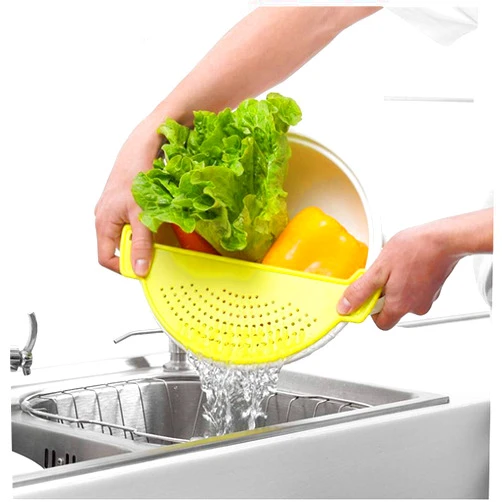 KeepingcooX 2 Pcs Premium Plastic Pot Strainer/Pan Drainer With Handle - Food Filter Board Sieve Draining Spaghetti, Pasta, Grease, Vegetable, Fruit, Fits Upto 9.5 inch Pot - Silicone Bottle Caps Gift