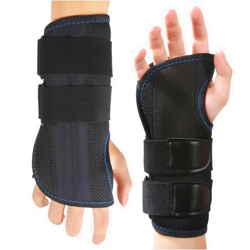 Cienfy Wrist Guards for Snowboarding Skateboarding Ice Skating and Roller Skating, Impact Protective Gear for Adults (1 Pair)