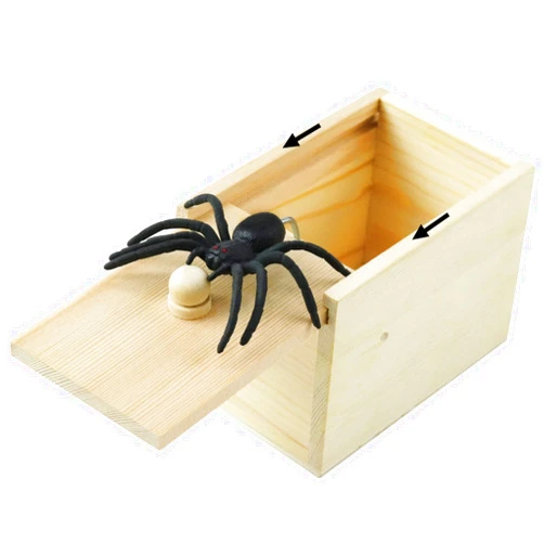 Gooswexmzl Spider Scare Prank Box, Pop Out Rubber Spider Handmade Wooden Scare Box, Fun Surprise Joke Toy, Practical Toy for Kids Adults