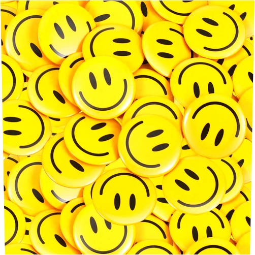 Bucherry 200 Pcs Happy Smile Face Button Pin Retro Pinback Buttons Badge Classic Smile Face Pin for Backpacks Accessory Women's Novelty Buttons and Pins, 1.25 Inch Diameter (Yellow)
