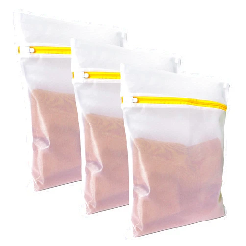 Laundry Club 3 Pack Mesh Laundry Bags for Delicates 16inx20in (40cmx50cm), Dryer Safe, Breathable Fine Net, Sturdy Anti-Rust Zipper, Mesh Laundry Bags for Lingerie, Bra, Underwear, Sneakers, Socks, Laundry Club™