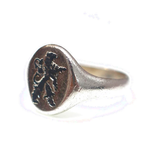Studio S71 Lion Crest Ring