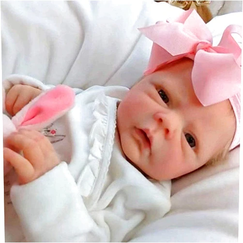 EURORA Reborn Baby Dolls Girl 18 Inch Vinyl Silicone Body, Sweet Girl Reborn Baby Dolls with Clothes and Bottles Gift for Kids Age 3+