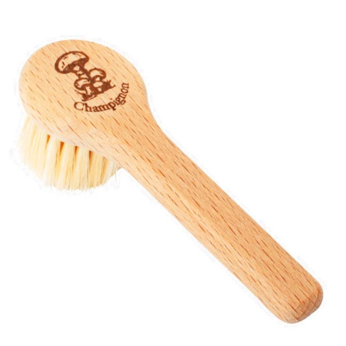 REDECKER Natural Pig Bristle Mushroom Brush Cleaner with Beechwood Handle, Gently and Thoroughly Cleans Mushrooms Without Water, 5 inches, Made in Germany - Mushroom Cleaner Brush