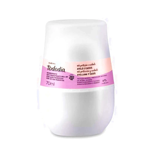 Bagues Natura Tododia Hazelnut and Blackcurrant Roll-On Antiperspirant Deodorant For Women 2.36 Fl Oz 70ml Avelã e Casis