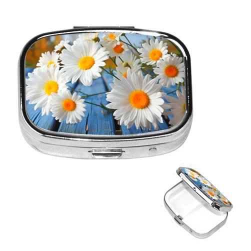 DWVTFSM Square Pill Box Portable Metal Pill Case 2 Compartment Small Travel Pill Organizer Elegant Spring Daisy Flowers Vitamins Holder Organizer for Purse Pocket