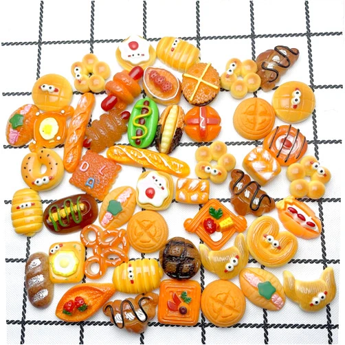 Nuanmu Miniature Bread Baguette Croissant Foods Pretend Play Kitchen Game Party Toys (Bread Combo)