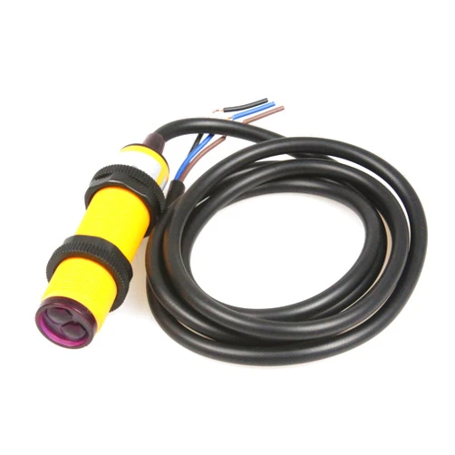 NOYITO E3F-DS10Y1 Proximity Switch Photoelectric Sensor 10 cm Detection Distance Diffuse Reflection Infrared Switch AC 90-250V 2-Wire NO