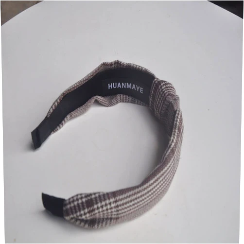 HUANMAYE Boho Headbands for Women 4 Pack Fashion Knotted Turban Cashew Headband Print Top Knot Head Band Hair Accessories Girls Ladies Diademas Para Mujer de Moda