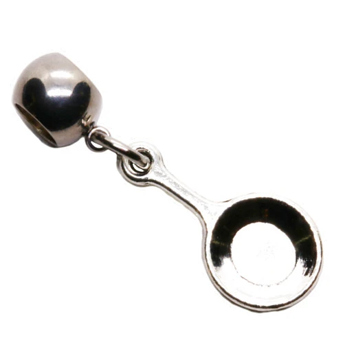 Dave The Bunny Frying Pan Charm - Egg Pan Charm for Cooking Enthusiasts, Chef Jewelry Accessory, Culinary-Inspired Cooking Pan Pendant, Unique Gift for Chefs, Cookware-Themed Collectible