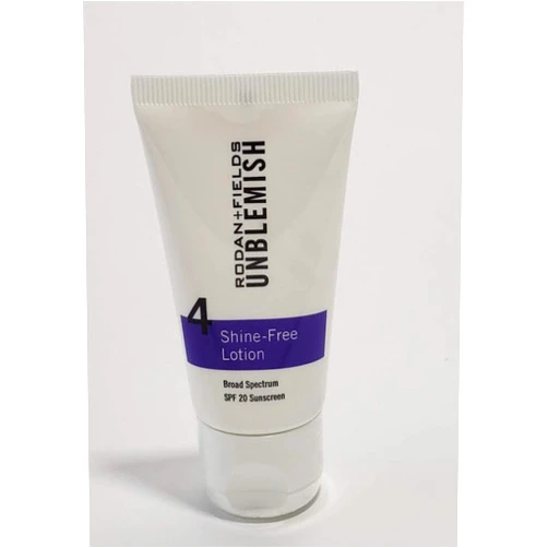 Rodan + Fields UNBLEMISH Oil Control Lotion Broad Spectrum SPF 20 Sunscreen (30 mL/1 US floz)