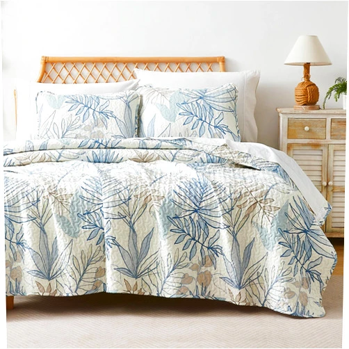 Southshore Fine Living, Inc. Tropic Leaf Oversized Queen Quilt Bedding Set Lightweight, Soft Coverlet Bedspread 3-Piece with Two Matching Shams (98 in Wide x 98 in Long), Blue, Full/Queen