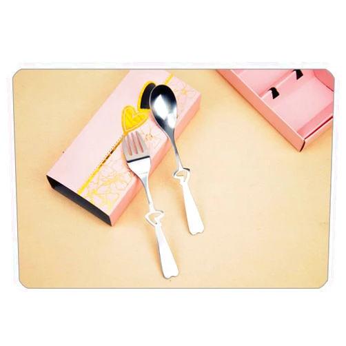 Hemoton 2 Piece Creative Heart-shaped Handle Stainless Steel Spoon and Fork Set Flatware Cutlery Set for Home Kitchen