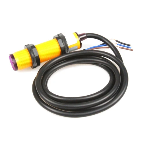 NOYITO E3F-DS30P2 Proximity Switch Photoelectric Sensor Switch 30 cm Adjustable Detection Distance Diffuse Reflection Infrared Switch DC 6-36V 3-Wire PNP NC