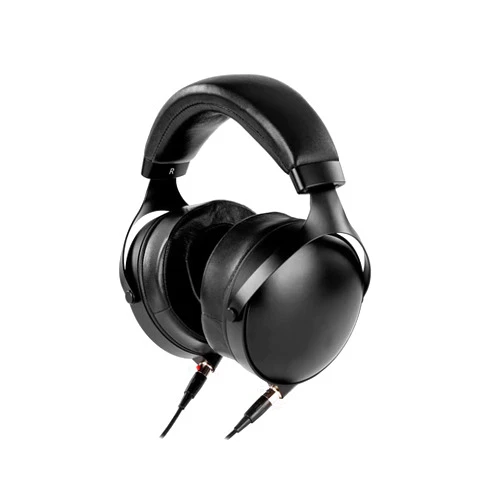 Monoprice Monolith M1570C Over The Ear Closed Back Design Planar Headphones - 106mm Drivers, 60 Ohm Nominal Impedance, Mini 4-Pin XLR Headphone Connectors, Comfort with Changeable Earpads, 1/4 Inch Audio Plug