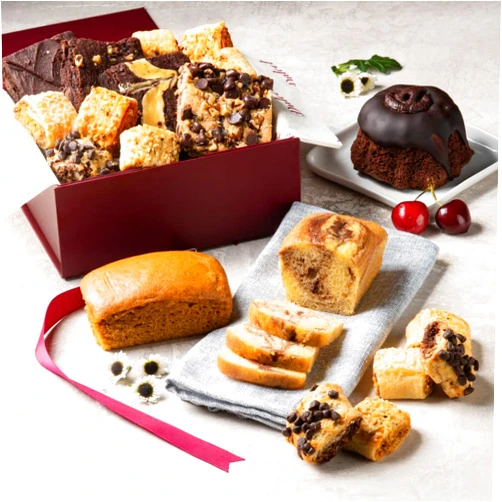 Dulcet Gift Baskets Sumptuous Bakery Sampler of Sweets Gift Box including a Chocolate Cake Great Gift for Holidays, Corporate Gifting & any Occasion with Friends, Family, Him, Her & Parents