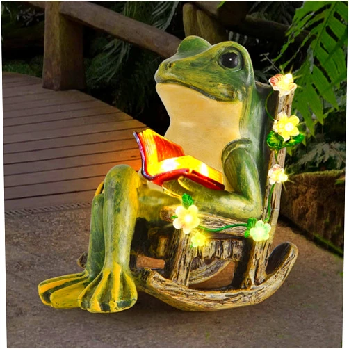 Scuyari Solar Garden Statues Miniature Frog Figurine Christmas Decor with Succulents and 7 LED Lights Outdoor for Patio Yard Balcony Lawn - Unique Housewarming Birthday Gifts for Women Mom Family Friends