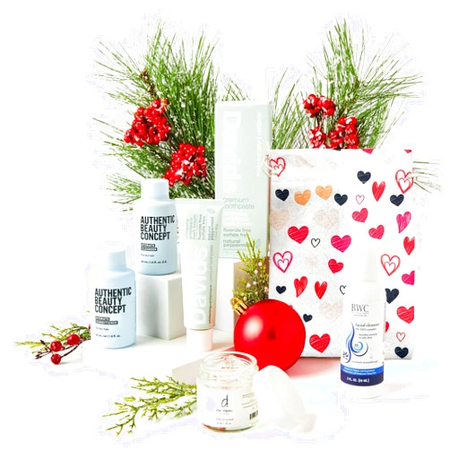 Vegancuts Jet Setter's Selfcare Essentials - Vegan Beauty Gift Set for Women - On-the-Go Skincare And Vacation Beauty Essentials - Compact Travel Size Beauty Products Gift Set Great Valentine's Day Gift for Her