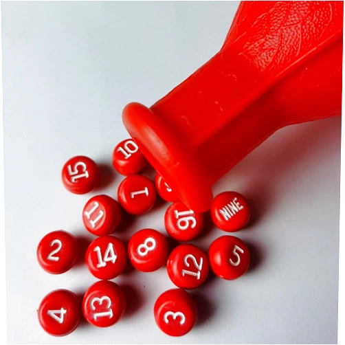 BALIKEN WALIKEN Billiard/Pool Plastic Talley Shaker Bottle with (Peas/Balls)