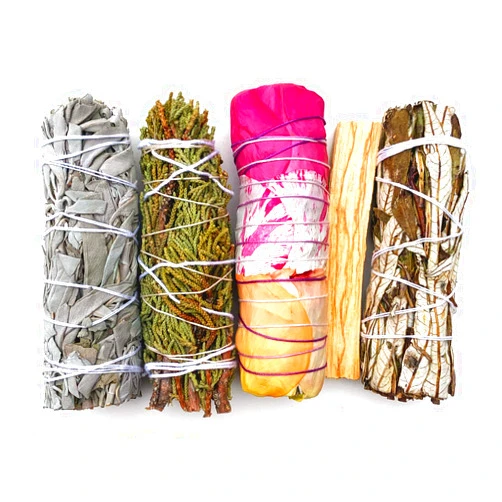 MAMA WUNDERBAR Smudge Kit - White Sage, Cedar, Flower Sage, Yerba Santa, Palo Santo. Home Cleansing, Blessing, Manifesting, Love