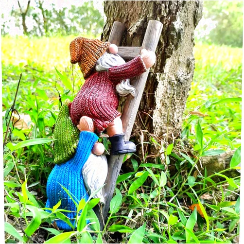 JARPSIRY Garden Gnome Statue, Funny Climbing Ladder Gnomes Figurine Resin Sculpture Outdoor Decor for Patio Yard Lawn Porch Ornaments Gift