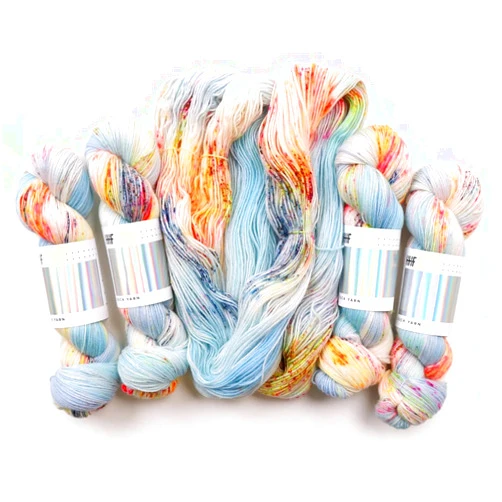 Dttra Hedgehog Fibres - Sock Yarn - 1 (One) Skein, 100g / 3.5 oz (Moonstone)