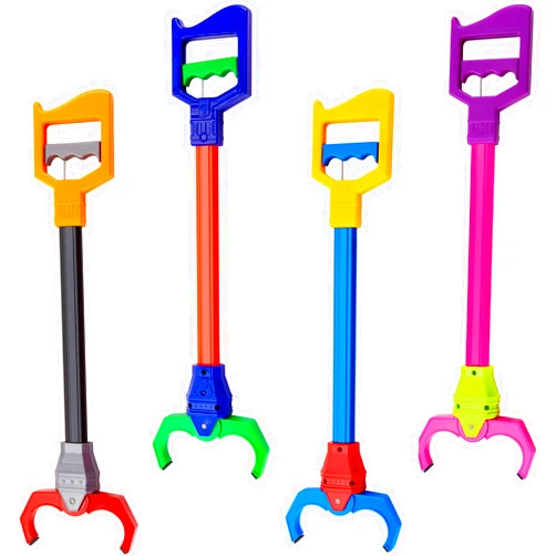 Lewtemi 4 Pcs Interactive Grabber Toy Pack, Robot Arm Claw Grab Pickup Reacher Tool for Boys Girls Kids Children Fun Early Learning and Hand Eye Coordination Play, 18 Inch(Red, Blue)