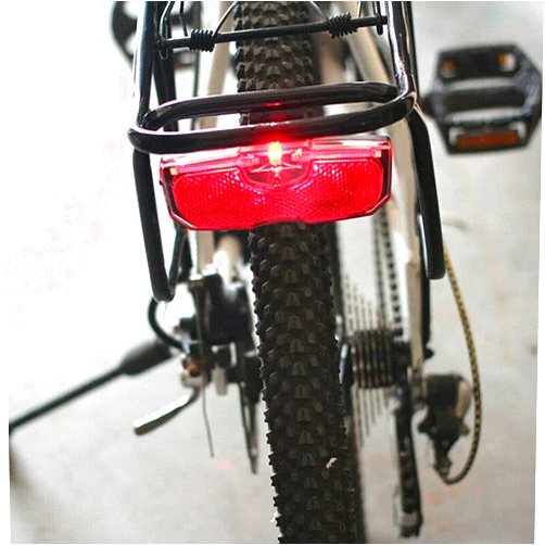 TEAMWILL 1PC Cycling Bicycle Rear Reflector LED Tail Light Fit for Luggage Rack Acces Bike (Battery NOT Included)
