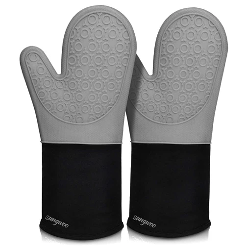 sungwoo Extra Long Silicone Oven Mitts, Heat Resistant Oven Gloves with Quilted Liner Non-Slip Textured Grip Perfect for BBQ, Baking, Cooking and Grilling - 1 Pair 14.6 Inch Grey & Black
