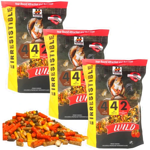 H HERRON OUTDOORS THE BETTER CHOICE Herron Outdoors 4-4-2 Wildlife - Squirrel Food with Persimmon Flavored Protein Pellets, Corn Balanced Diet Formula Attracts 28 Species Ideal for Bird & Squirrel Feeders- 5lbs (3pack)