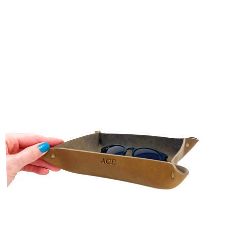 Northwind Leather Valet Tray Custom. Multiple Colors. WFH. Personalized Full Grain Leather Catchall. Catch All. Desk Organizer, Catch all, Storage Tray. Minimal Home Decor.