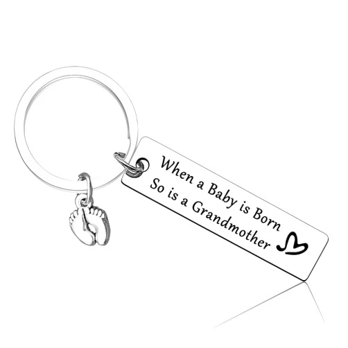 Vadaka Grandma to Be Keychain Gift New Grandma Jewelry Gift First Time Grandmother Gift Jewelry Pregnancy Announcement Gift for New Grandmother Promoted to Grandma Gift Keychain