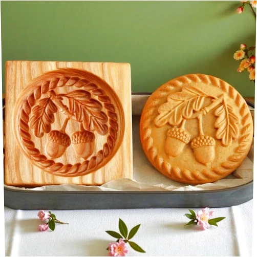 SSmiercx Acorn Wooden Cookie Molds, 2026 New Carved Cookie Cutter for Baking, 3D Acorn Shape Biscuit Embossing Press Stamps for Holiday Easter Christmas Kitchen DIY Family Gatherings