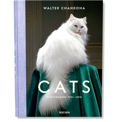 Multilingual Edition by Susan Michals (Author), Reuel Golden (Editor), Walter Chandoha (Photographer) & 0 more Walter Chandoha. Cats. Photographs 1942–2018 (Multilingual Edition)