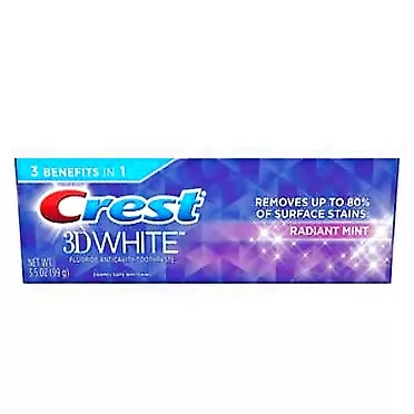 Crest 3D White Whitening Toothpaste, Radiant Mint, 3.5 Oz (Pack of 4)