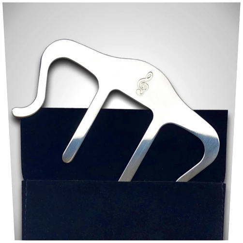 Stelle & Hegen Metal Music Book Clip and Page Holder - Sheet Music Holders for Piano, Keyboard, Stands, and Books - Adorable Page Marker Clips ​with​ ​Velvet Storage and Carrying Bag​ - Strong, Sturdy